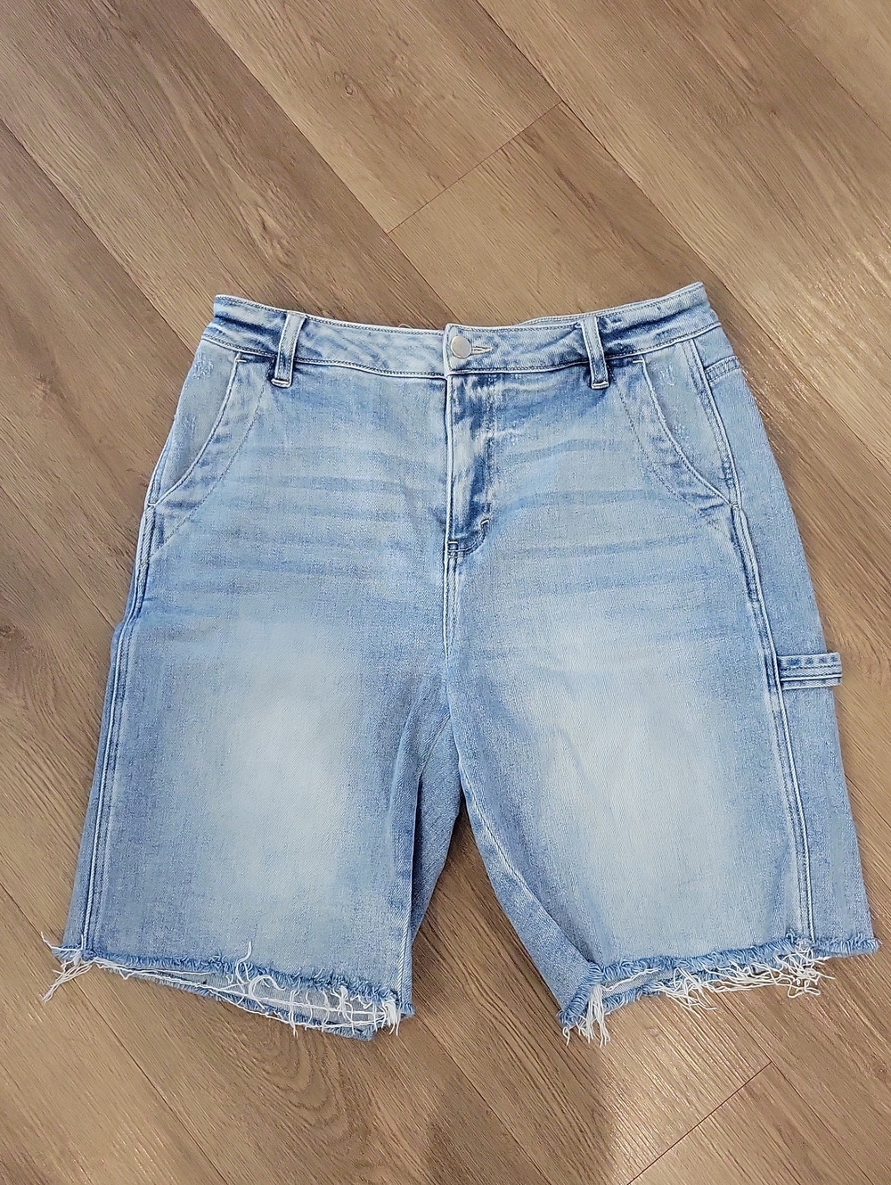 Like New Risen LA Jean Carpenter Cargo Shorts